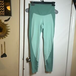 Old navy extra high rise leggings